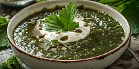 Superlevná kopřivová polévka: Kromě perfektní chuti překvapí i velmi snadnou přípravou. Lehce ji zvládne každý
