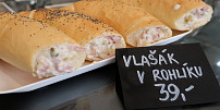 Malé retro bistro v Potštejně nabízí vlašák v rohlíku: O víkendu prodáme i 150 kusů denně, jde to na dračku, říká majitel