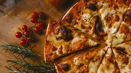 Itálie ve vaší kuchyni: Jednoduchý a levný způsob, jak upéct dokonalou pizzu