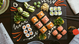 Rýžový ocet ochutí sushi, zálivky i marinády a ještě vám pomůže pročistit tělo a zhubnout!