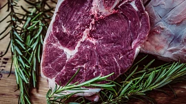 Maso a zdravý životní styl: Jaké druhy si dopřát a kterým se naopak vyhnout?