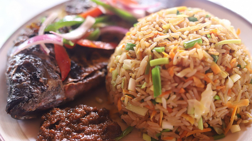 Velikonoční rýže jollof: Proč si tuhle africkou specialitu zamilujete a jak ji správně připravit?