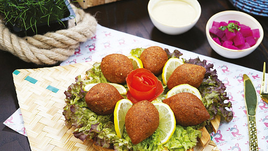 Kibbeh – masové kuličky z Libanonu nejsou jen tak ledajaké. Když do nich kousnete, čeká vás malé překvapení