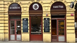 Oběd za 159 Kč v centru Prahy: Objevili jsme kantýnu, kde se najíte líp než v lecjaké restauraci