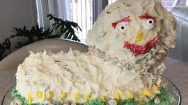 Nepovedení velikonoční beránci baví i děsí: Mezi 130 exempláři najdete mimozemšťany, bezhlavá zvířata i larvy