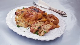 Holka u plotny radí: Vyčarujte z jednoho kuřete čtyři poctivá jídla a ušetřete