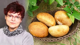 Pečeme s Ivou: Kváskové bulky se sezamem mají senzační chuť! Stačilo přidat navíc špetku suroviny, kterou má každý doma