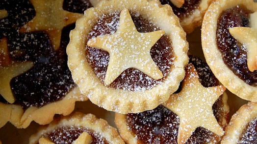 Britské vánoční koláčky mince pies byly původně jen pro bohaté. Dnes je pečou všichni!