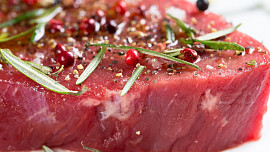 7 rad, jak správně marinovat maso a co tam nedávat: Znáte pravidlo s půlkou hrníčku?