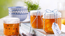 Víte, jaké jsou nejnovější trendy v přípravě domácích džemů a marmelád? Z čeho se vyrábějí a co se do nich může přidat?