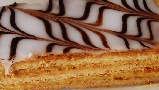 Peče celá země: Řezy mille feuille jsou vrcholnou disciplínou francouzské cukrařiny. Jak na ně?