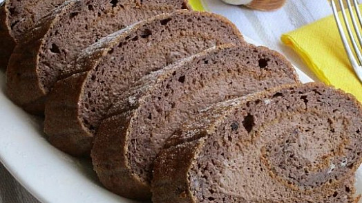 Úžasně čokoládová pařížská roláda: Tento moučník okouzlí každého, příprava přitom není vůbec složitá