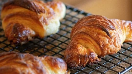 Dovolená pro vaše chuťové pohárky: Udělejte si domácí croissanty jako z francouzské pekárny