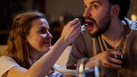 Dezert podle horoskopu: Ryby chtějí Horkou lásku, Lvy potěší pikantní čokodort