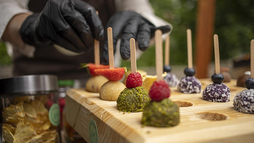 Jarní Apetit piknik nabídne skvělé jídlo i osobnosti kulinářského světa. Zamíří na něj Maršálek, Punčochář i vítěz Peče celá země