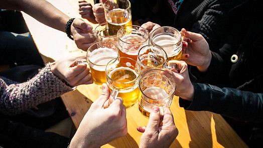 Sobotní festival Pivo na Náplavce: 10 nejzajímavějších věcí, které tu můžete ochutnat a zažít