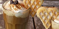 Frappuccino není jen ledová káva. Jak vzniklo a proč jeho název nemůže používat každá kavárna