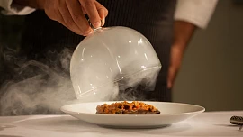 Michelinská hvězda: Víte, co přesně znamená a které české restaurace ji mají?