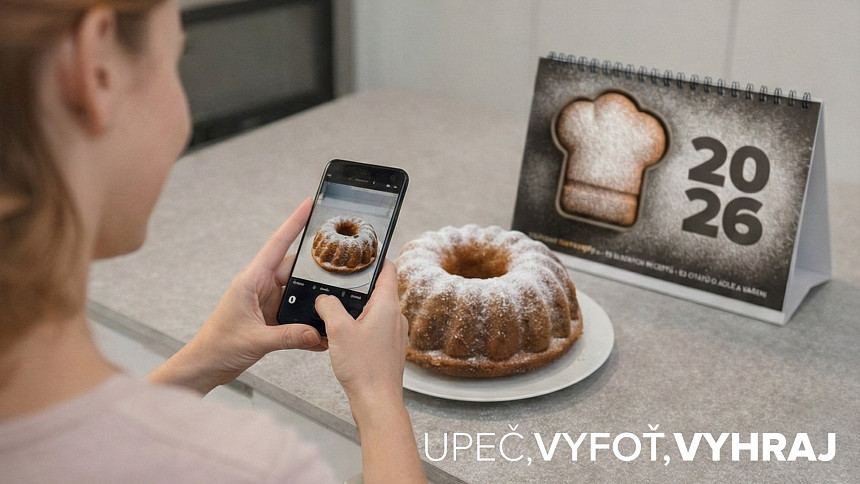 Upeč, vyfoť, vyhraj! Stolní kalendář Toprecepty.cz 2026 nabízí kromě 53 sladkých receptů také zajímavou fotosoutěž