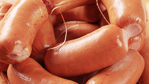 Lidová klasika pod lupou aneb Proč „buřt“ není totéž co špekáček a jak se nespálit při výběru? Tohle si hlídejte!