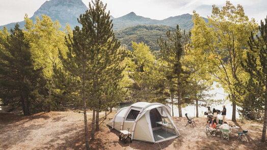 Kulinářský roadtrip po Česku Kde ochutnat lokální speciality a jak přes noc ušetřit za kemp