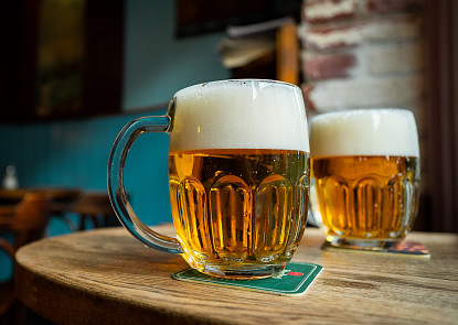 Chrání srdce a „čistí“ zuby: 8 důvodů, proč je pivo zdraví prospěšné
