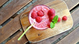 Ovocné osvěžení pro malé i velké: 10 skvělých domácích limonád, které musíte zkusit!