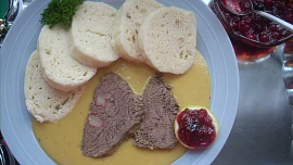 Nejlepší svíčková podle soutěže Masterchef: Chuti pomůžou hořčice, jalovec i portské víno!