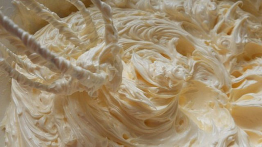 Naučte se bezchybný máslový krém: Rady, jak vánoční cukroví dovést k dokonalosti