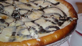 Pečení na neděli: Vyzkoušejte fantastické chodské koláče s rumem a smetanou!