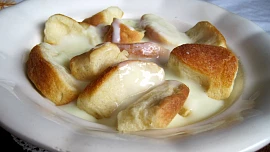 Buchtičky se šodó byly dřív luxusním dezertem. Víte, proč se jim říká dukátové?