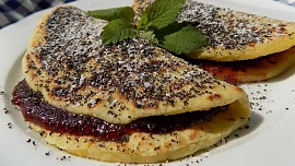 Tajemství staročeské kuchyně: Naučte se valašské zahýbance nebo bramborník