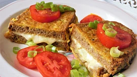 Retro okénko: Připravte si smaženku, hit starých dobrých bufetů a mléčných barů