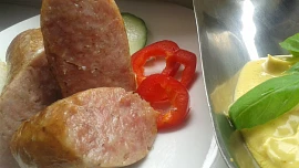 Talián byl v Praze hitem a nezbytností k pivu. Kde se "neuzená uzenina" vlastně vzala?