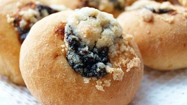 Sladké nebe v hubě: Nejlepší kynuté koláčky, po kterých se jen zapráší!