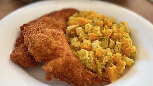 Hitem letošních Vánoc je „bramborový salát“ bez brambor. Díky jedné surovině je chuť fenomenální