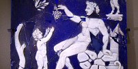 Svařák vynalezli už staří Řekové. Římané zase pili kořeněné víno ředěné mořskou vodou