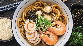 Nejlepší podzimní polévka, která ani polévkou není. Seznamte se s japonským ramen