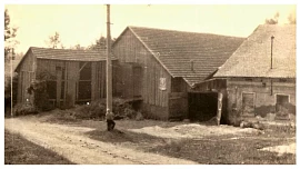 Jak se jedlo v 60. letech: Stravování v družstevní jídelně a doma aneb Na poli vdolky a buchty, na traktoru jen lehčí jídla