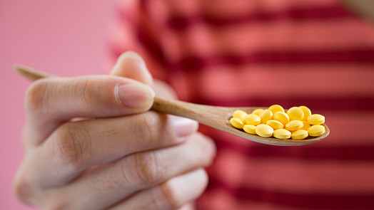 Pozor na pepř, banán nebo citrusy! Při kombinaci s některými léky mohou vážně poškozovat vaše zdraví