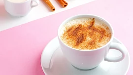 Arabský pudink: Horký nápoj s vůní orchidejí se považuje za afrodiziakum. Zkuste ho!