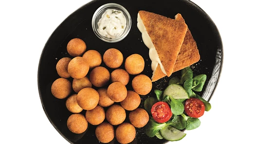 Křupavý obalovaný sýr z horkovzdušné fritézy: rychlá večeře, která potěší celou rodinu