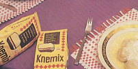 Retro okénko: Knemix aneb směs na knedlíky v prášku stála 3,60 Kč a připravit se z ní daly třeba i sladké smaženky
