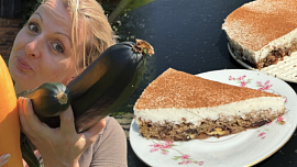 Snadný cuketový dort od Terezy z Peče celá země: Se smetanovým krémem a vůní skořice chutná fantasticky