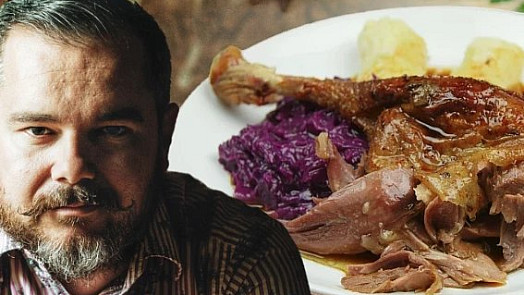 Husu na svatého Martina použijte klidně zmraženou, radí restauratér Filip Töpfer a přidává i svůj osvědčený způsob pečení