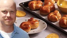 Perfektní jidáše podle Romana Pauluse: Krásně voní medem a máslem. Nezapomeňte na dvojí kynutí