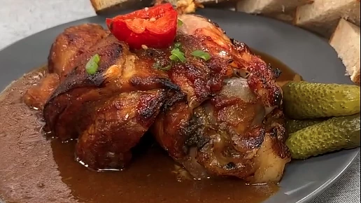 Skvělé pečené koleno na černém pivu podle Ostravskeho Gastrošefa: Dlouhé pečení zajistí jemnou chuť i křupavou kůrčičku