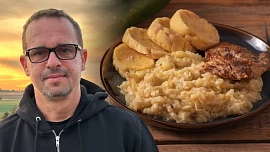 Cuketové zelí podle Těhotnýho kuchaře: Zavařte si přerostlé cukety, radí, v zimě z nich připravíte luxusní přílohu k masu