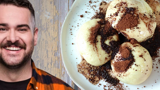 Vynikající nadýchané buchty na páře podle Paťa z Hell's Kitchen: Voní máslem a švestkami, oblíbíte si je po prvním soustu