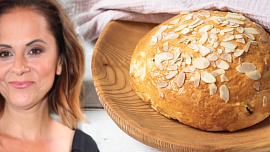 Laďka Něrgešová prozradila fígl, jak na perfektní mazanec: Stačí udělat jen jednu věc a povede se vždycky, říká